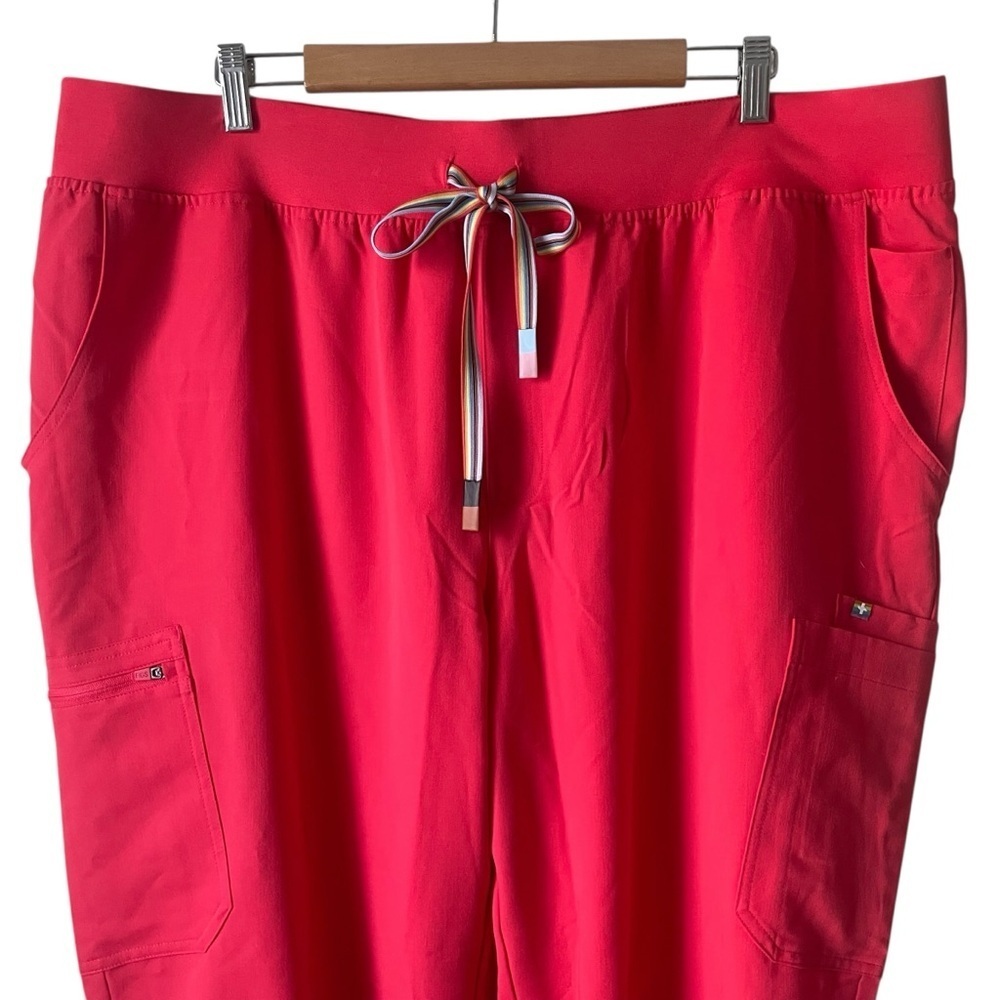 Figs Hibiscus Pride High Waisted Zamola Joggers Scrub Pants Size 4XL NWT - Picture 4 of 9